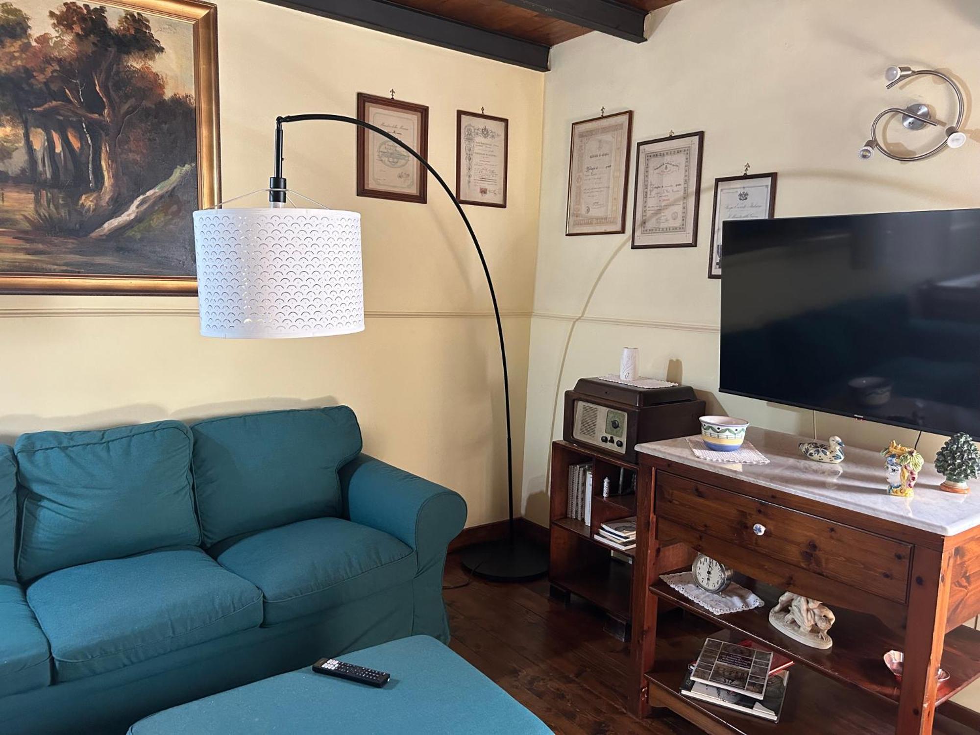 Appartamento A Casa Di Bert - Katanya Dış mekan fotoğraf